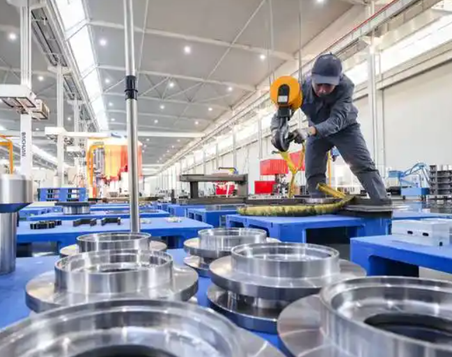 铸铁平直量具与机床床身加工工艺对比及选型建议